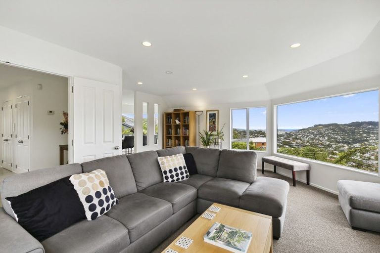 Photo of property in 29 Satara Crescent, Khandallah, Wellington, 6035