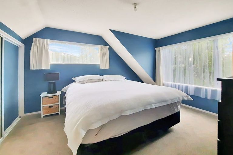 Photo of property in 24 Coles Place, St Albans, Christchurch, 8014