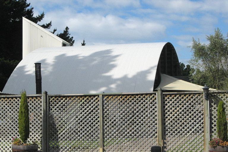 Photo of property in 3 Cross Street, Waikuku Beach, 7473