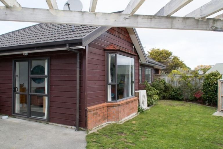 Photo of property in 61a Clifford Road, Johnsonville, Wellington, 6037