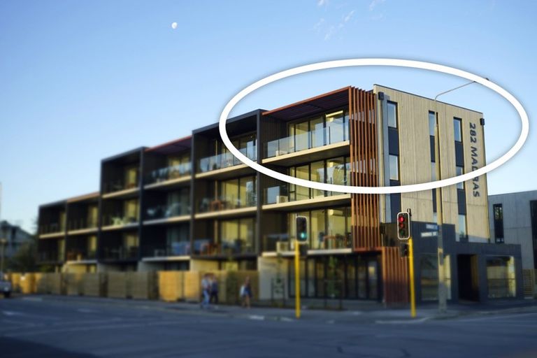 Photo of property in Leicester Executive Apartments, 401/282 Madras Street, Christchurch Central, Christchurch, 8011