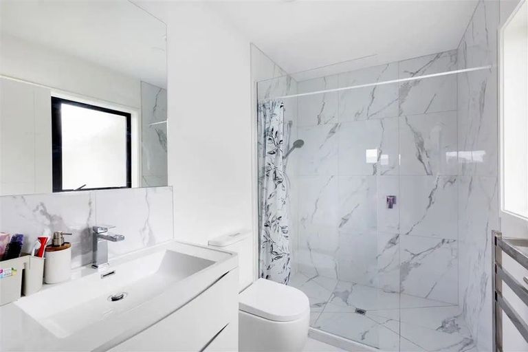 Photo of property in 23 Clonbunny Close, Rolleston, 7614