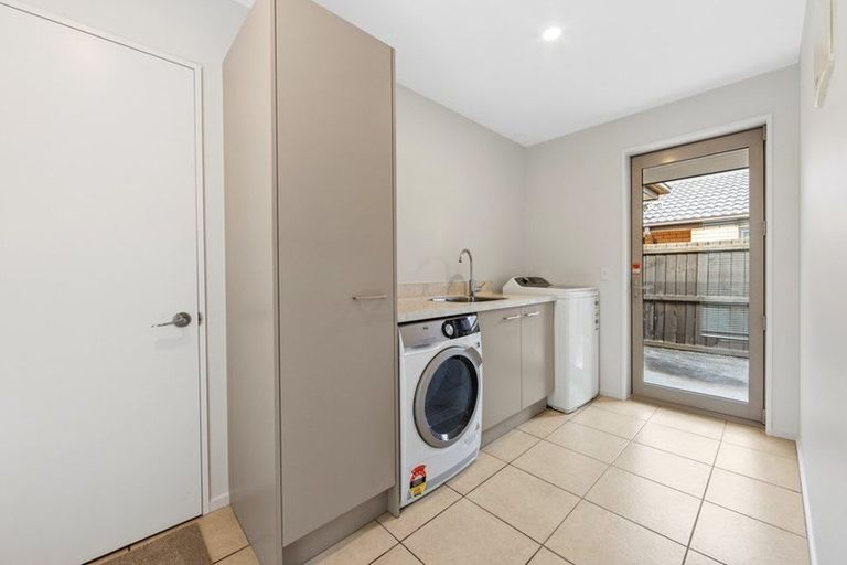 Photo of property in 9 Tawa Place, Parklands, Christchurch, 8083