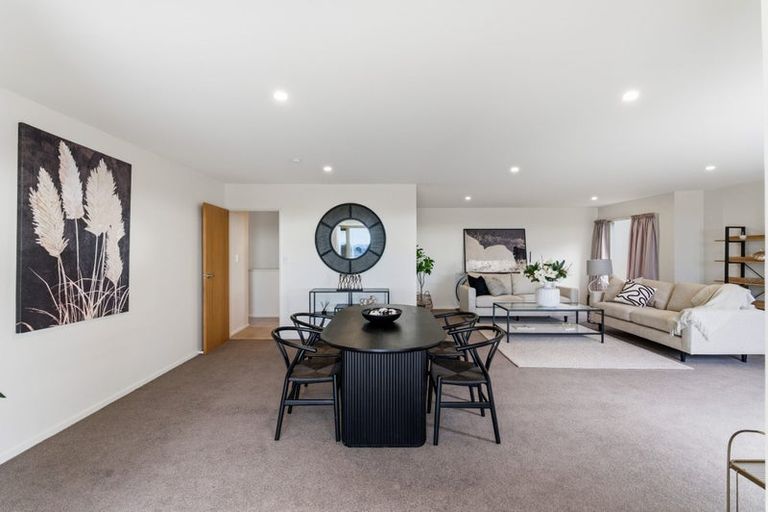 Photo of property in 1/21 Overdale Drive, Cashmere, Christchurch, 8022