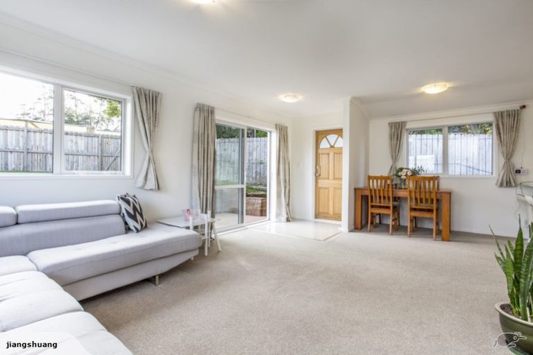 Photo of property in 58c Don Buck Road, Massey, Auckland, 0614
