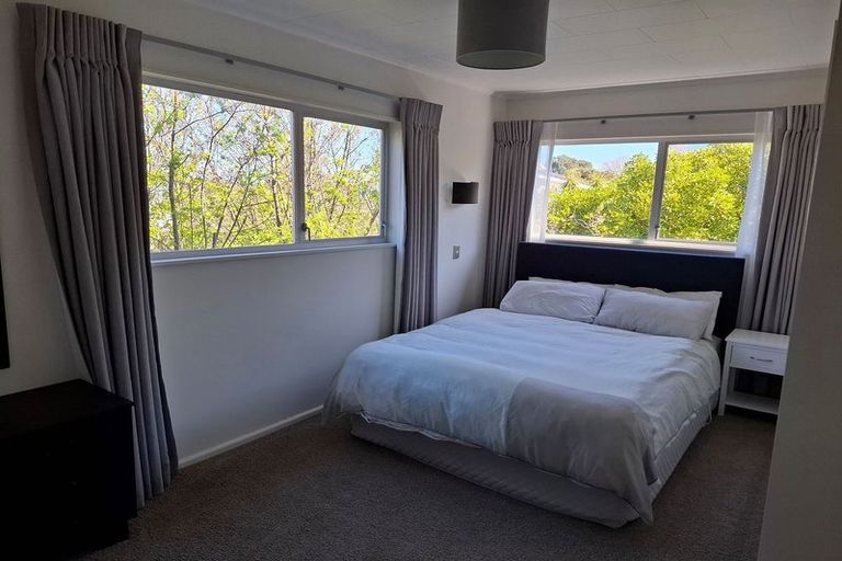 Photo of property in 11 Randall Place, Hospital Hill, Napier, 4110