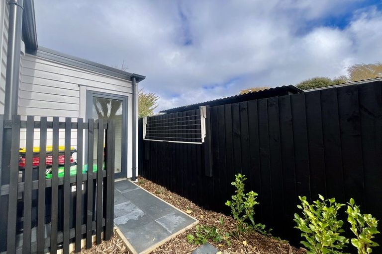 Photo of property in 1/10 Surrey Street, Linwood, Christchurch, 8062