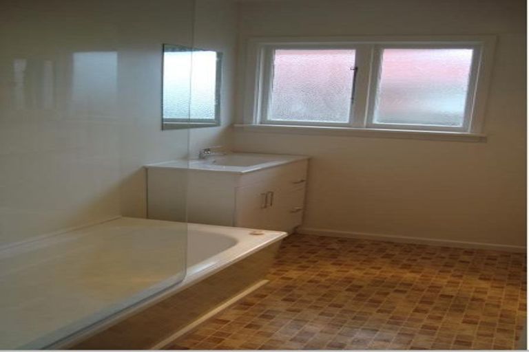 Photo of property in 27 Hounslow Street, Ilam, Christchurch, 8041