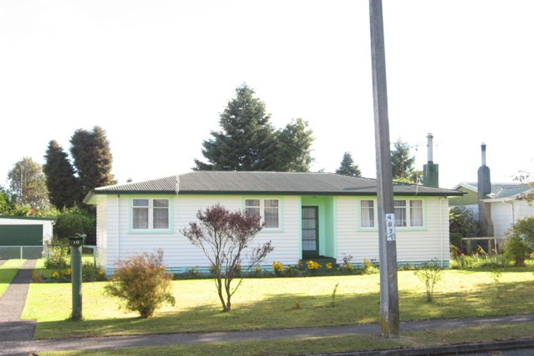 Photo of property in 10 Girvan Place, Tokoroa, 3420
