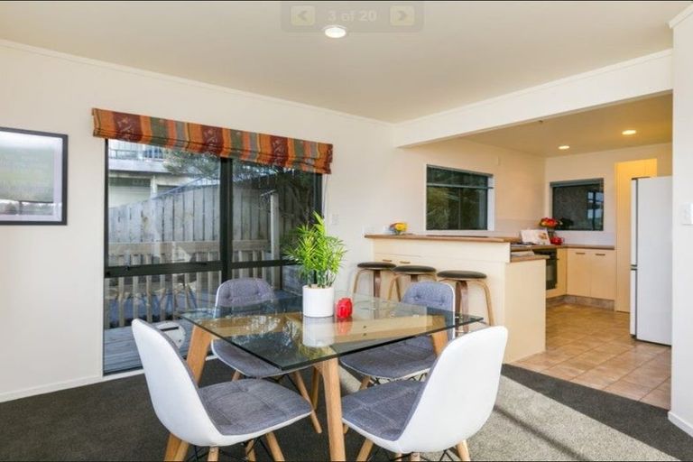 Photo of property in 34 Pelorous Street, Paparangi, Wellington, 6037