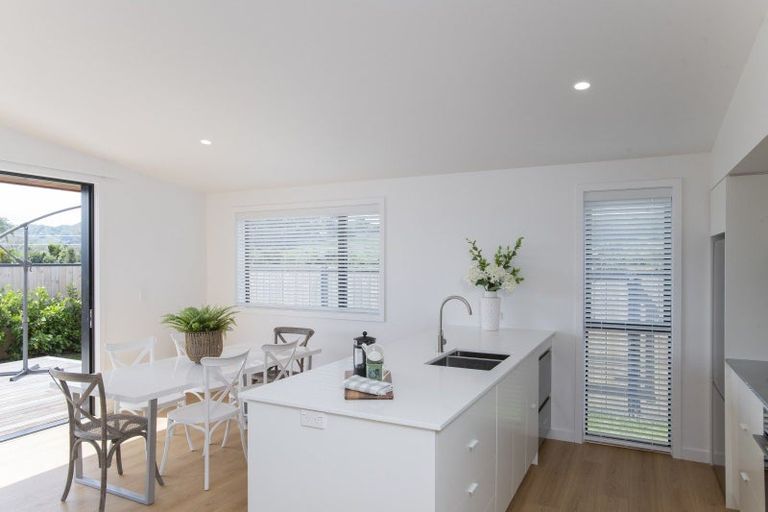 Photo of property in 38 Mangamoteo Street, Lytton West, 4071