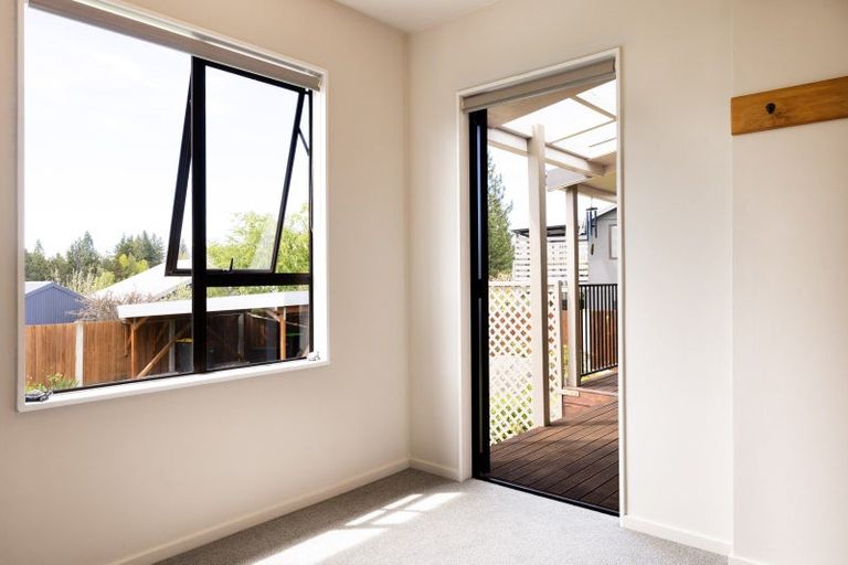 Photo of property in 3 Barbara Hay Street, Lake Tekapo, 7999