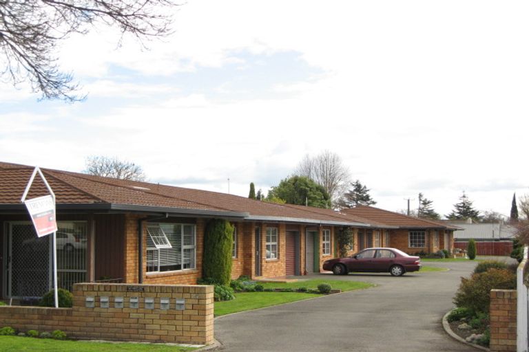 Photo of property in 7/24 Middle Road, Havelock North, 4130