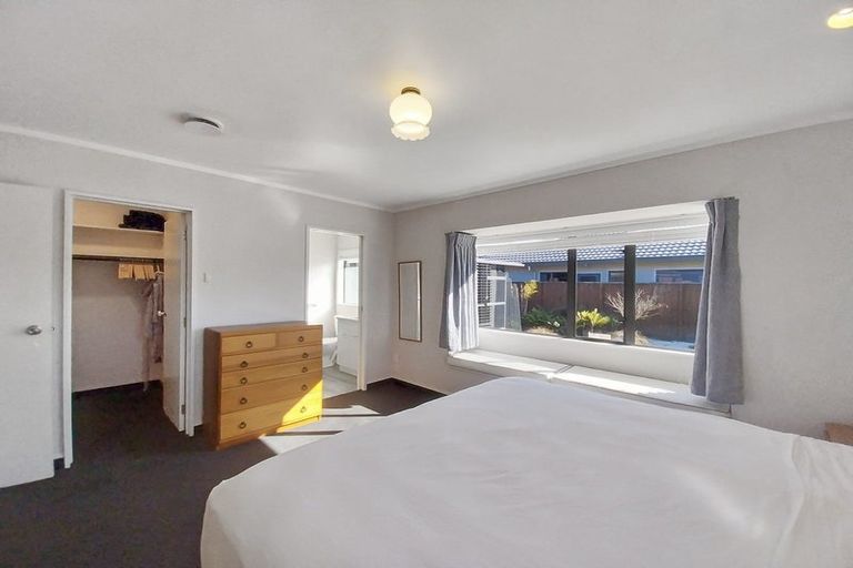 Photo of property in 165 Auckland Road, Greenmeadows, Napier, 4112