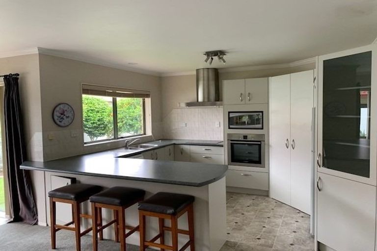 Photo of property in 89 Russley Drive, Mount Maunganui, 3116