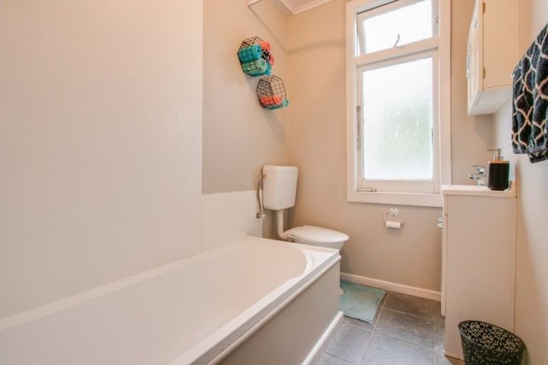 Photo of property in 703 Oak Road, Akina, Hastings, 4122