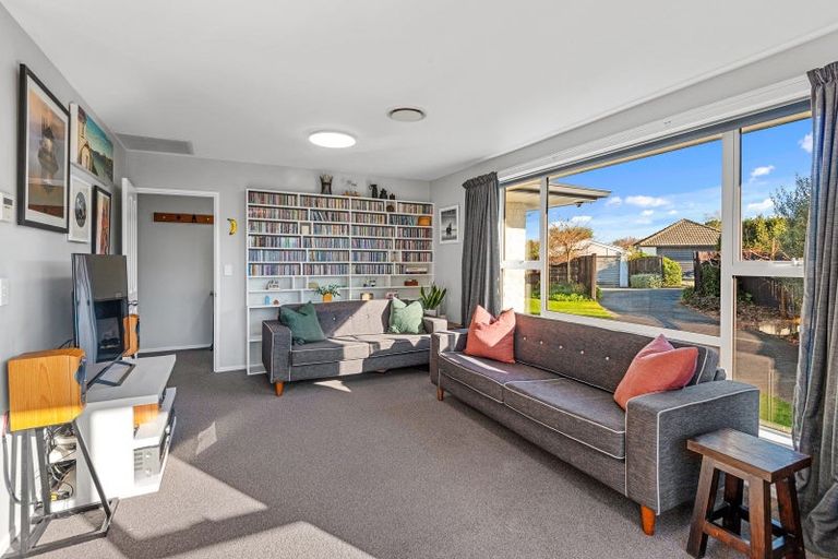 Photo of property in 16a Oldham Crescent, Halswell, Christchurch, 8025