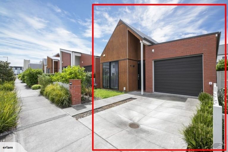 Photo of property in 14 Harakeke Road, Hobsonville, Auckland, 0616