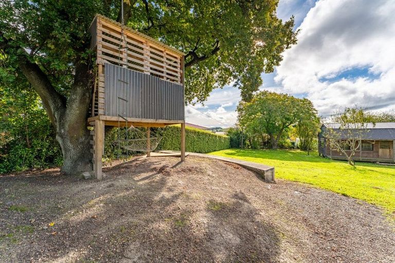 Photo of property in 98 Wansbeck Street, Holmes Hill, Oamaru, 9401