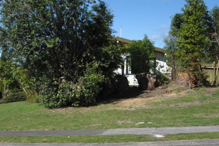 Photo of property in 19 Brunette Drive, Acacia Bay, Taupo, 3330