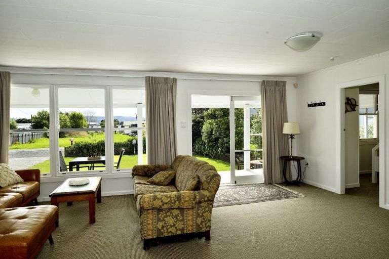 Photo of property in 69 Fortescue Street, Mahia, Nuhaka, 4198