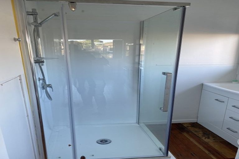 Photo of property in 18 Orly Avenue, Mangere, Auckland, 2022