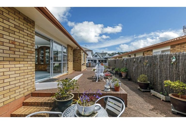 Photo of property in 23a Nukumea Common, Orewa, 0931