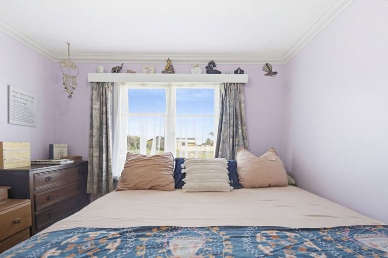 Photo of property in 63 Bamber Street, Castlecliff, Whanganui, 4501
