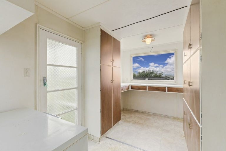 Photo of property in 426 Mangorei Road, Highlands Park, New Plymouth, 4312