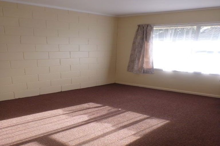 Photo of property in 3/18 Pratt Street, Papakura, 2110