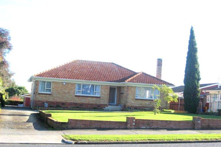 Photo of property in 2/89 Great South Road, Manurewa, Auckland, 2102