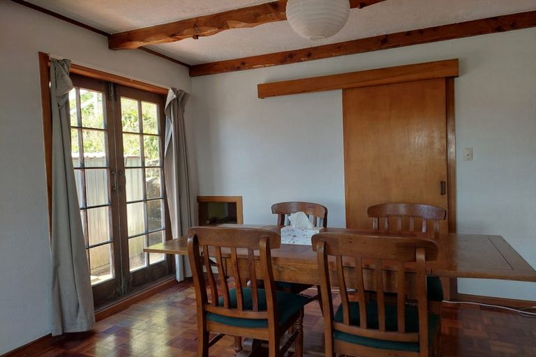 Photo of property in 37 Bedford Street, Northland, Wellington, 6012