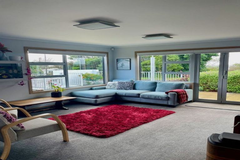 Photo of property in 22 Oriental Street, Welbourn, New Plymouth, 4312