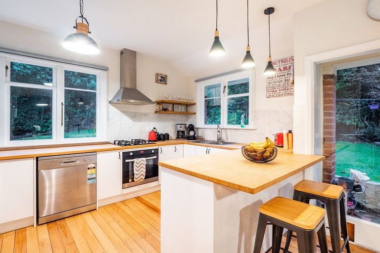 Photo of property in 30 Northview Crescent, Belleknowes, Dunedin, 9011