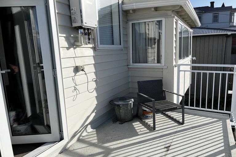Photo of property in 22 Maitland Street, Dunedin Central, Dunedin, 9016