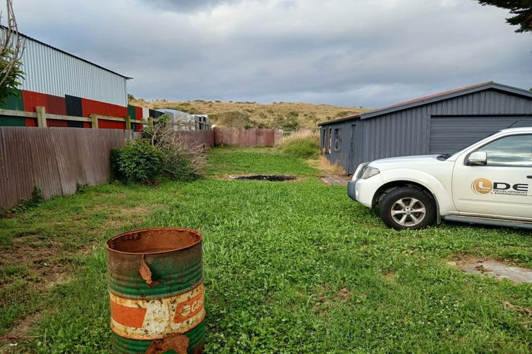 Photo of property in 68 Polson Street, Castlecliff, Whanganui, 4501