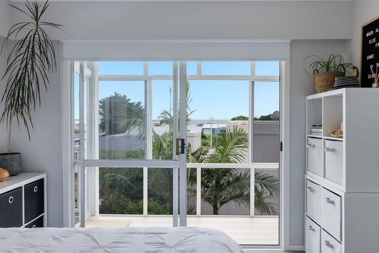 Photo of property in 1055 Papamoa Beach Road, Papamoa Beach, Papamoa, 3118