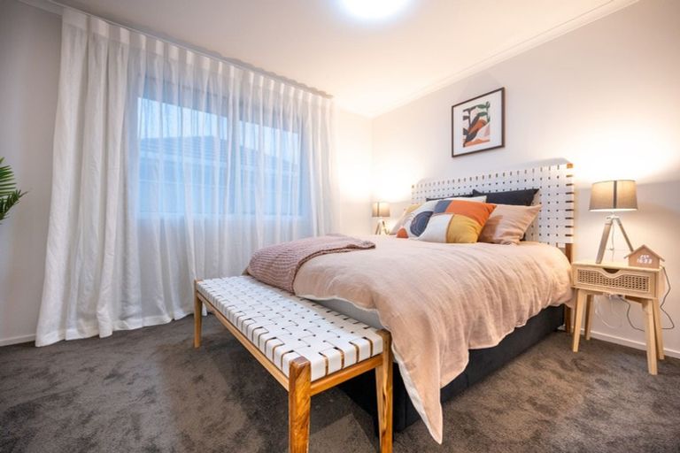 Photo of property in 10 Waimanu Place, Ruakaka, 0116