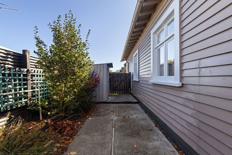 Photo of property in 467 Featherston Street, Palmerston North, 4414