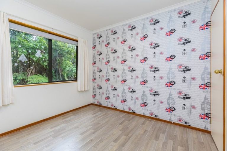 Photo of property in 47a Gatman Street, Birkdale, Auckland, 0626
