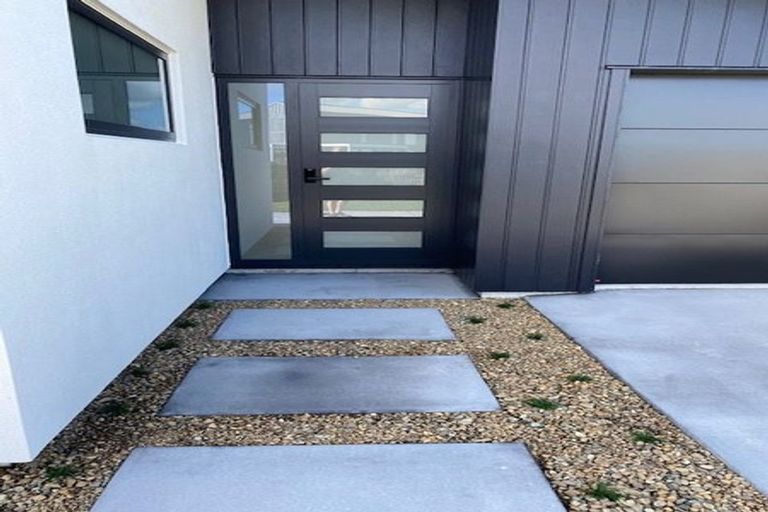 Photo of property in 20 Rehua Way, Papamoa, 3118