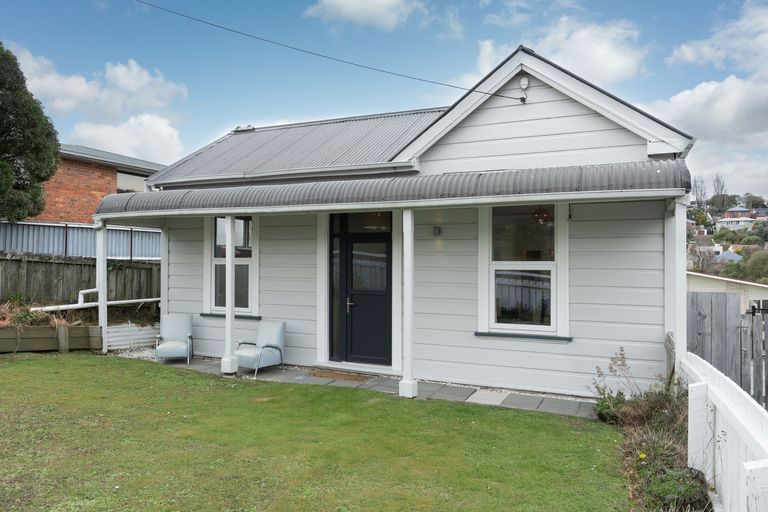 Photo of property in 48 Nairn Street, Kaikorai, Dunedin, 9010