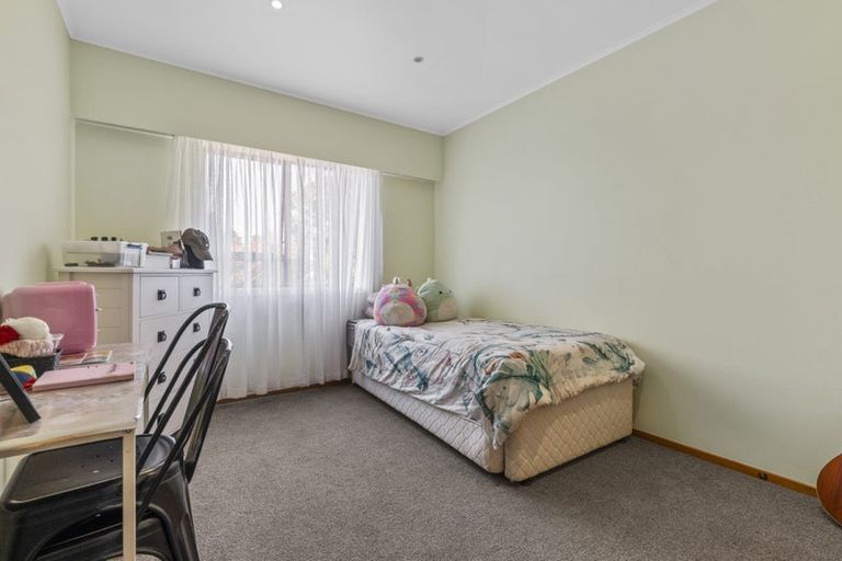 Photo of property in 18 Mccarthy Street, Hawera, 4610