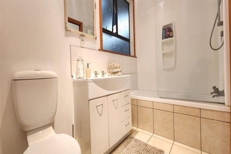 Photo of property in 29 Peddie Street, Taradale, Napier, 4112