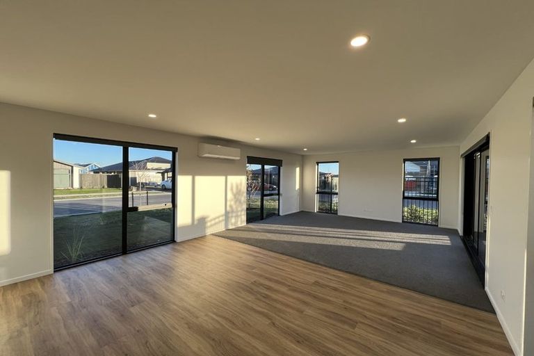 Photo of property in 72 Nethercote Way, Rolleston, 7614