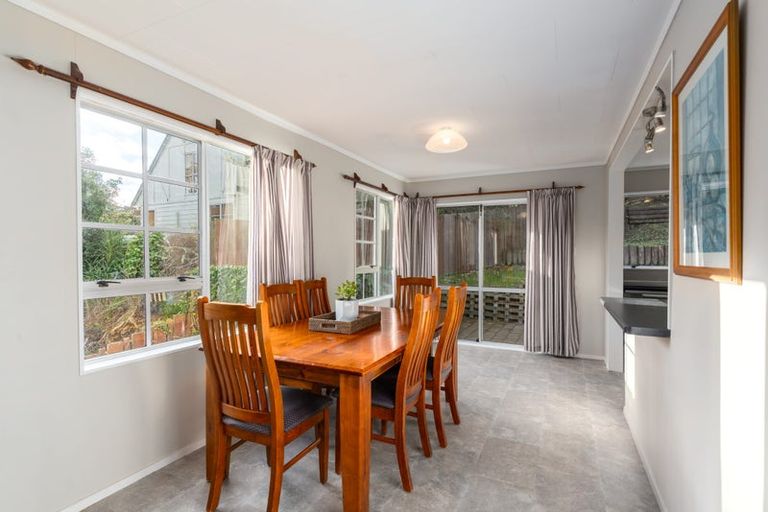 Photo of property in 7 Tralee Place, Johnsonville, Wellington, 6037