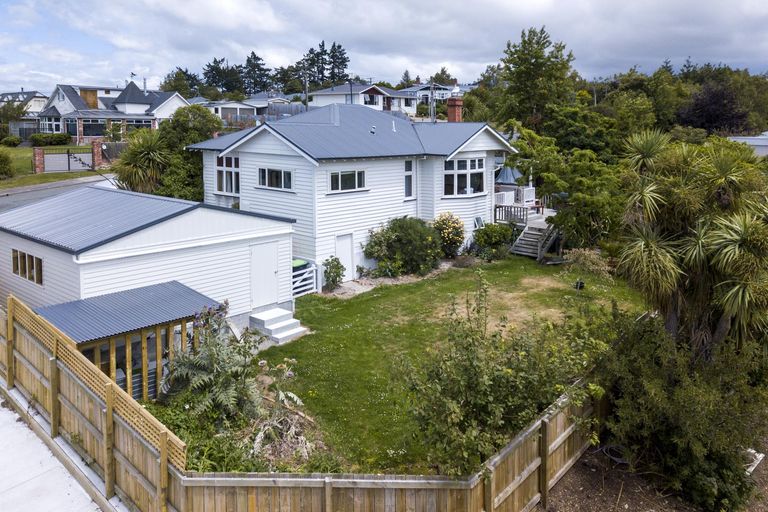 Photo of property in 12 Hewlings Street, Geraldine, 7930
