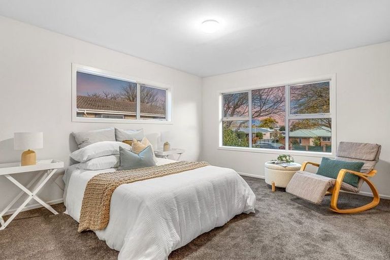 Photo of property in 32 Claridges Road, Casebrook, Christchurch, 8051