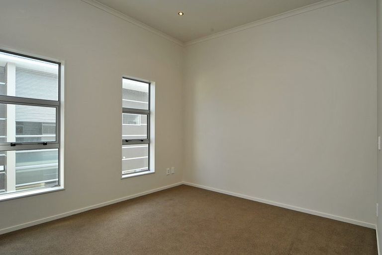 Photo of property in 3/123 The Parade, Island Bay, Wellington, 6023
