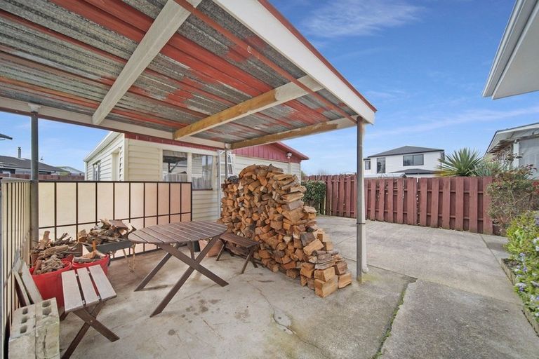 Photo of property in 70 Walworth Avenue, Pakuranga Heights, Auckland, 2010